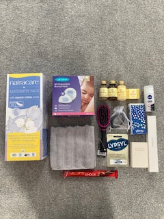 Classic - Mum To Be Hospital Bag kit
